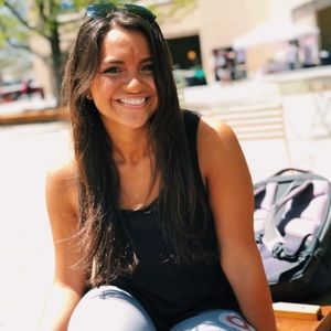 Meet your Posher, Jessica